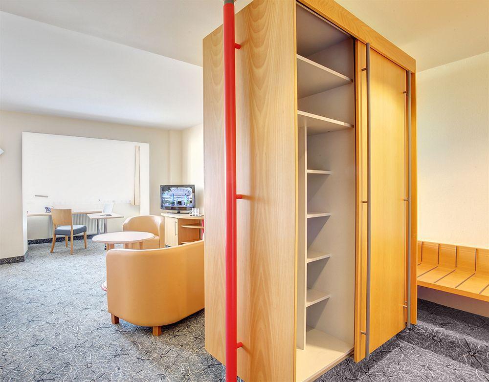 Abacus Tierpark Hotel Berlin Exterior photo