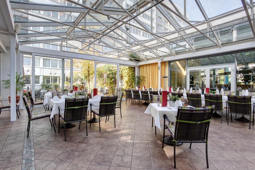 Abacus Tierpark Hotel Berlin Exterior photo