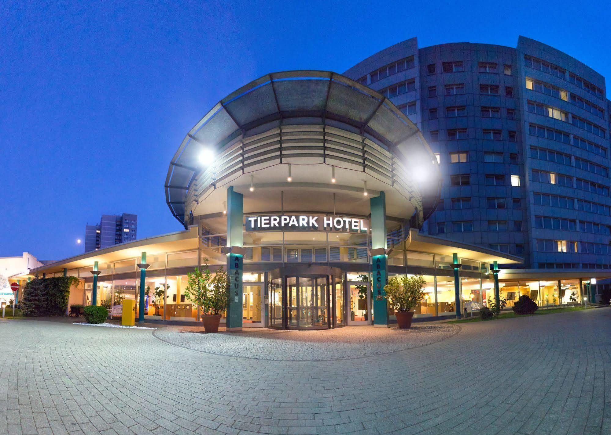 Abacus Tierpark Hotel Berlin Exterior photo