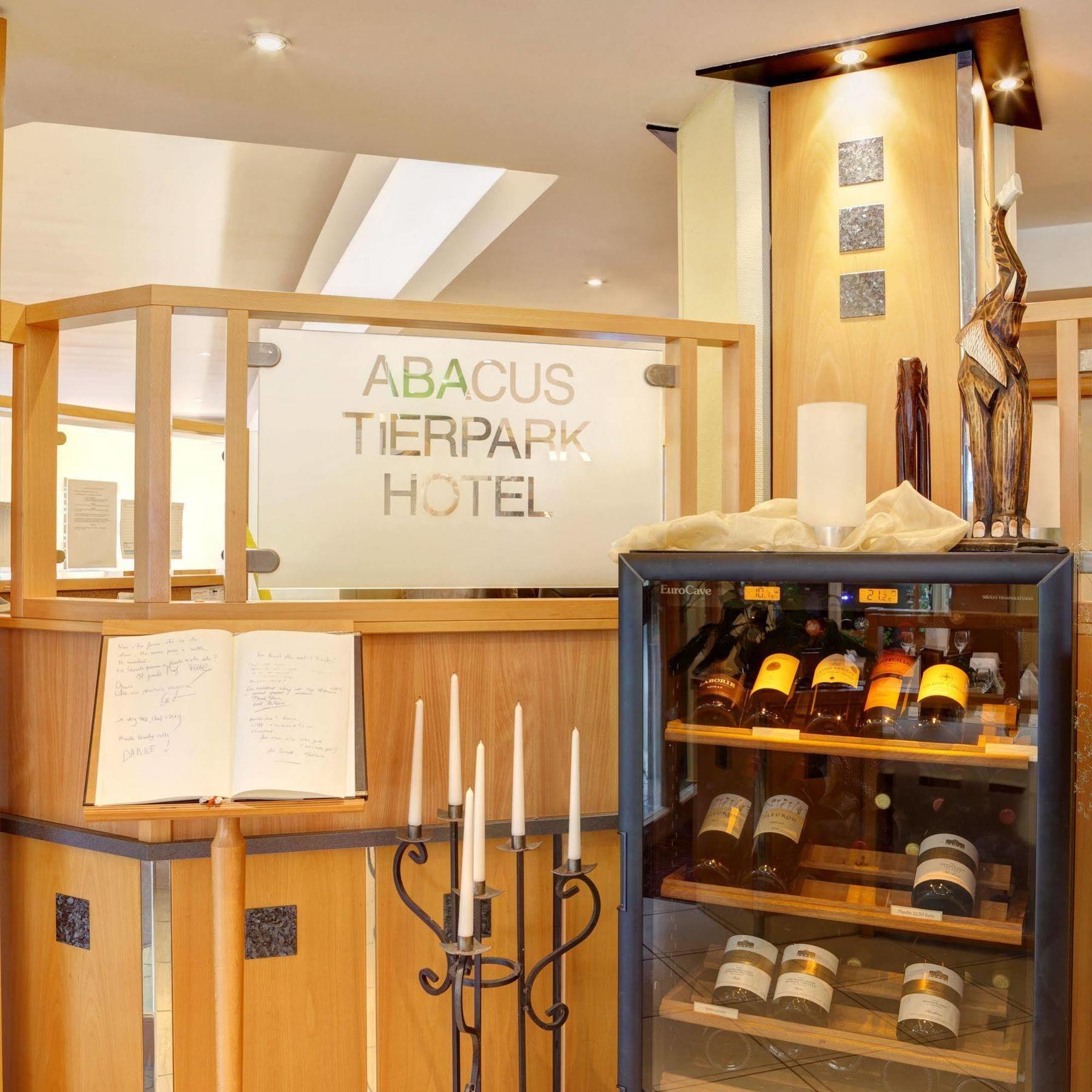Abacus Tierpark Hotel Berlin Exterior photo