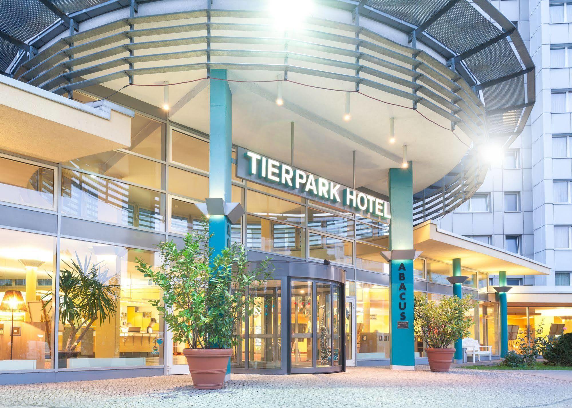 Abacus Tierpark Hotel Berlin Exterior photo